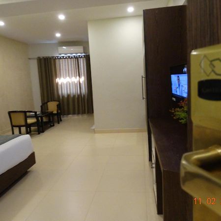 סולטאן באטרי Hotel Le Sapphire מראה חיצוני תמונה